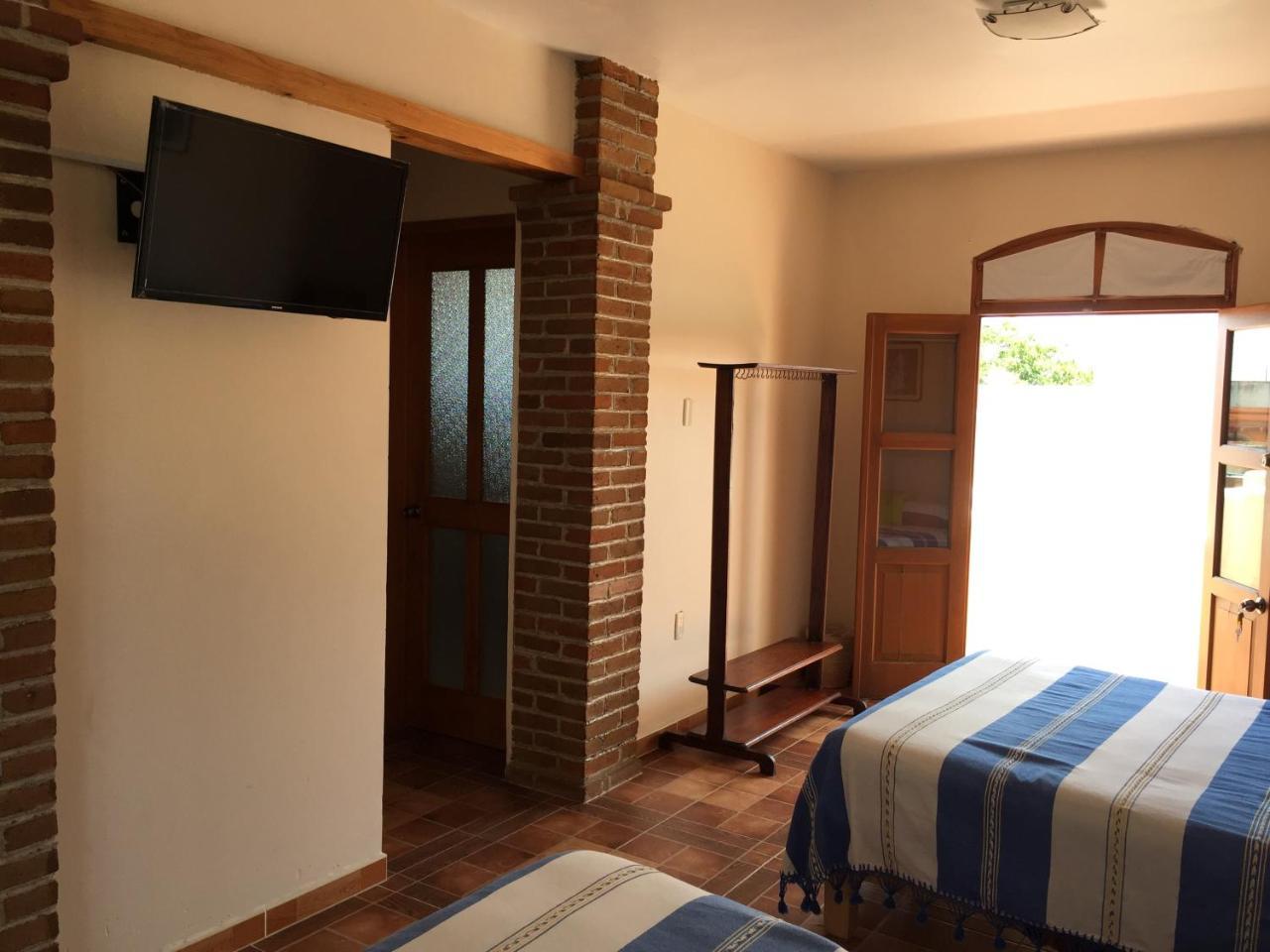 Hostal El Dulce Nombre Уамантла Екстер'єр фото
